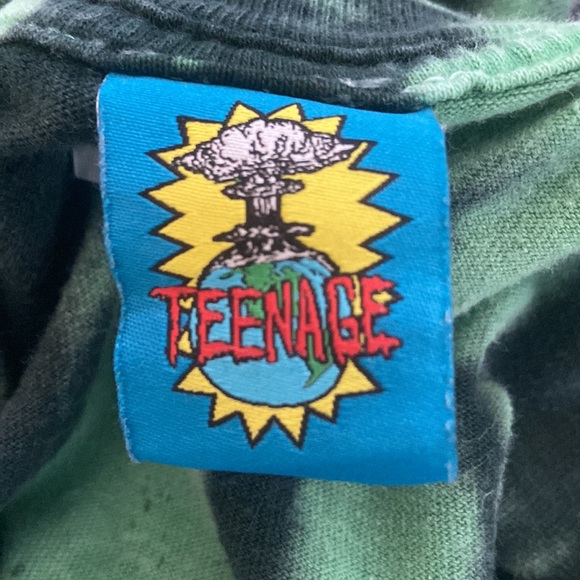 Leave Weed Alone - Bored Teenager Shirt - Picture 3 of 4